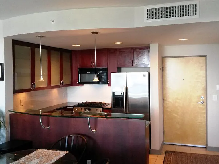 2929 1st Ave #509 — Photo 8