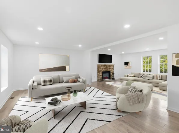 201 Church Rd, Devon, PA 19333