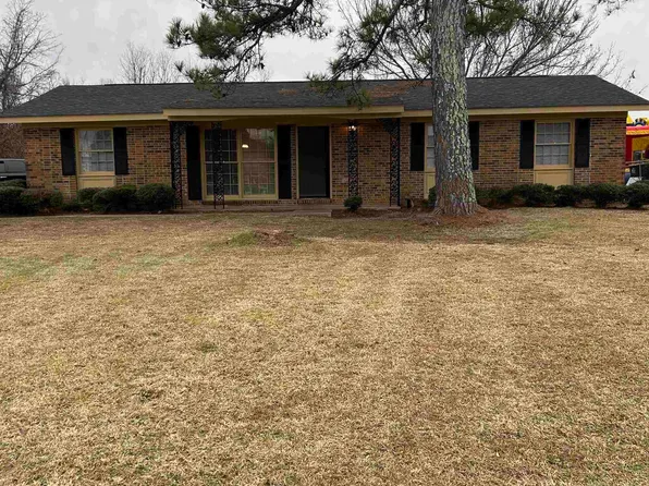 710 Woodrow Ave, Selma, AL 36701