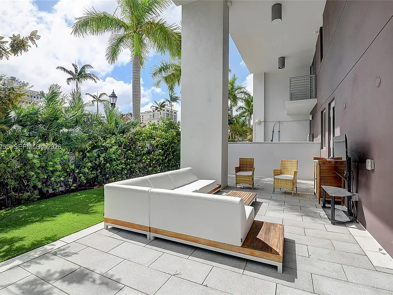 155 E Boca Raton Rd #Townhouse 1 — Photo 10