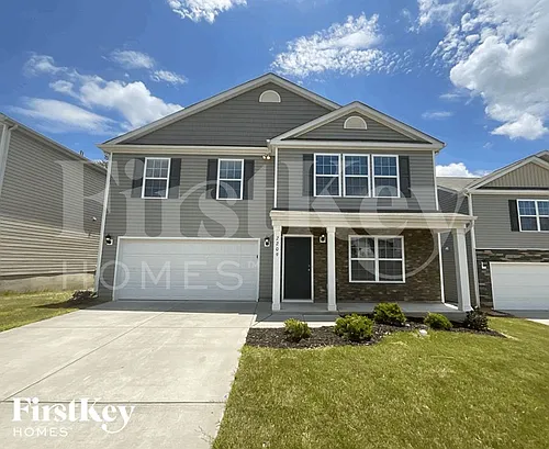 2209 Rolling Hills Dr Photo 1