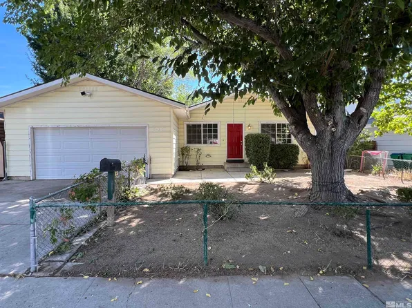 1430 Exeter Way, Reno, NV 89503