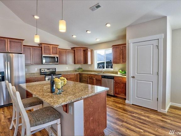 5th image of 52 Manzanita Dr