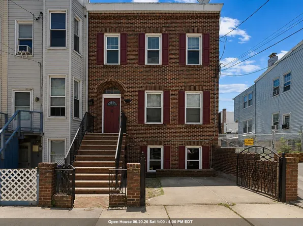 27 Lincoln Street image 1 of 47