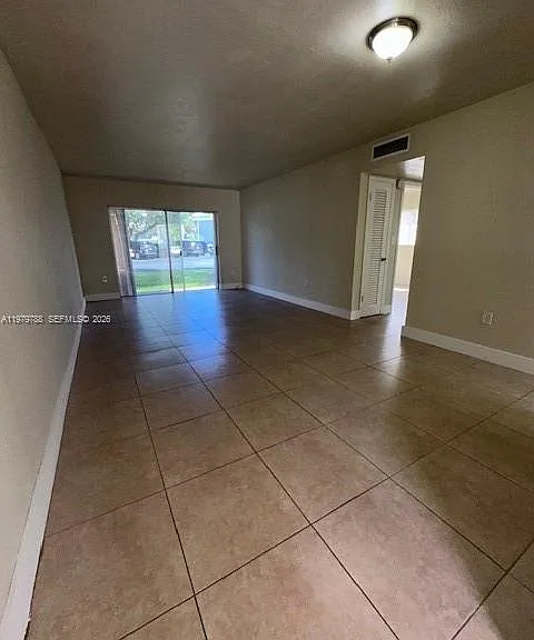 7500 SW 82nd St #G110 — Photo 2