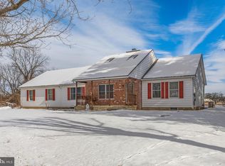 32 Quail Dr, Edgewater Park, NJ 08010