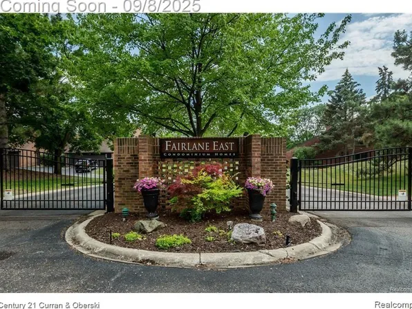 1 Colony Ln, Dearborn, MI 48120