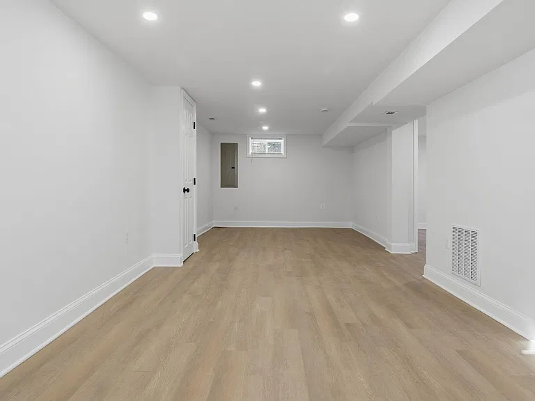 5633 Jamestown Rd — Photo 31