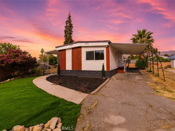 142 Sir Damas Dr, Riverside, CA 92507