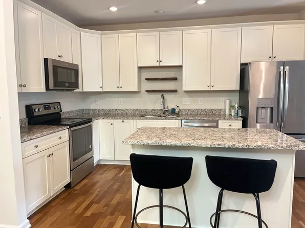 110 Trotter Rd Unit 308, South Weymouth, MA 02190