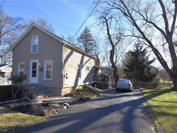 435 Simler St, Hubbard, OH 44425