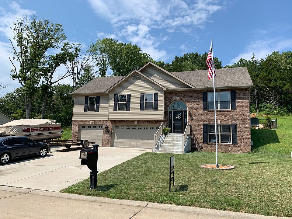 1st image of 107 Willow Br