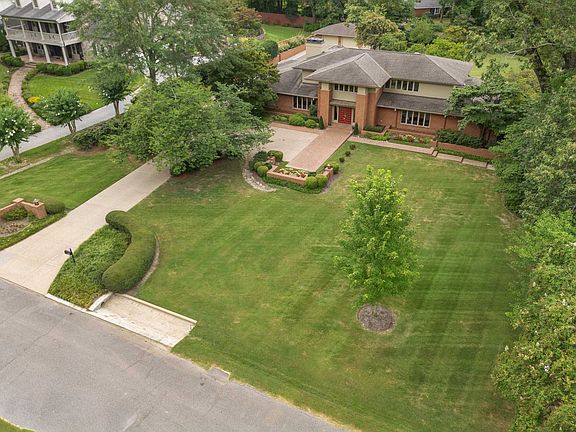 2nd image of 4501 Minden Rd