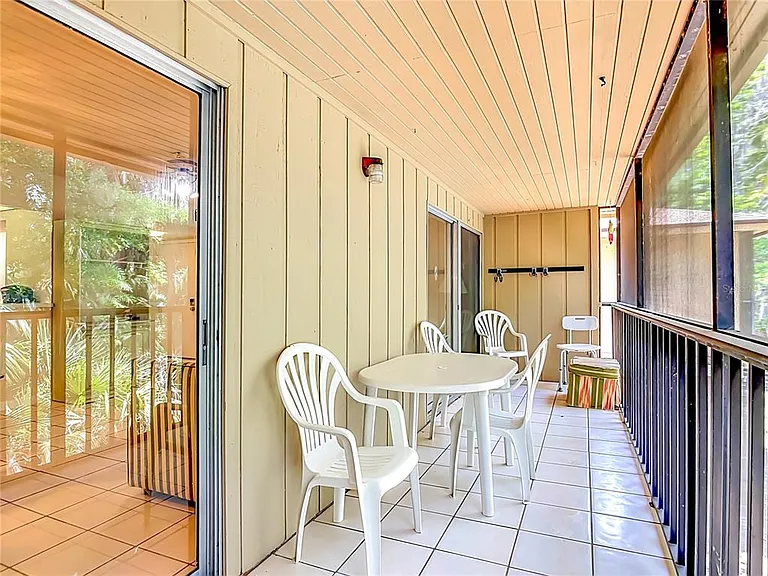 110 Cypress Woods Ct #7D — Photo 25