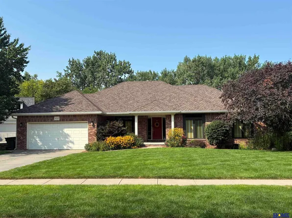 6715 Leesburg Ct, Lincoln, NE 68516