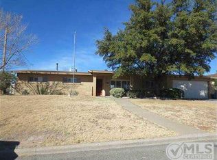 3813 Hillcrest Dr, El Paso, TX 79902