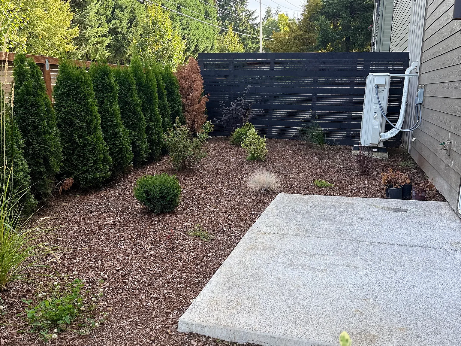 4 bed, 2129 sqft, $3,845 — Photo 4