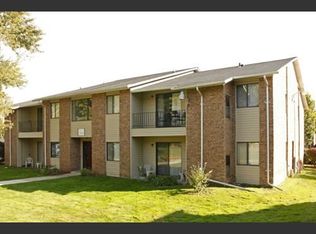 30250 W Twelve Mile Rd #A204, Farmington, MI 48334
