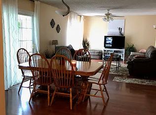 1659 Sparrow Point Ln, Fenton, MO 63026