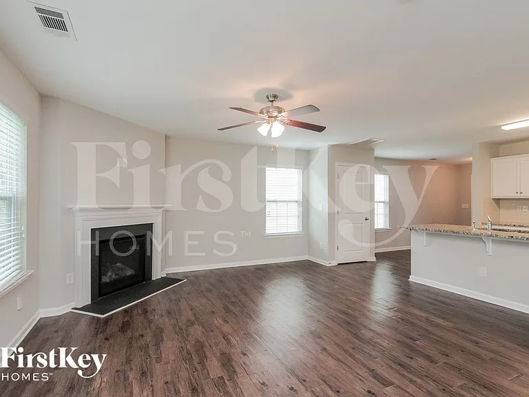 6806 Broad Valley Ct — Photo 6