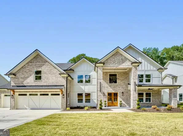 942 Cooper Rd, Grayson, GA 30017