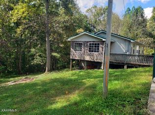 149 Overton Ln, Robbins, TN 37852