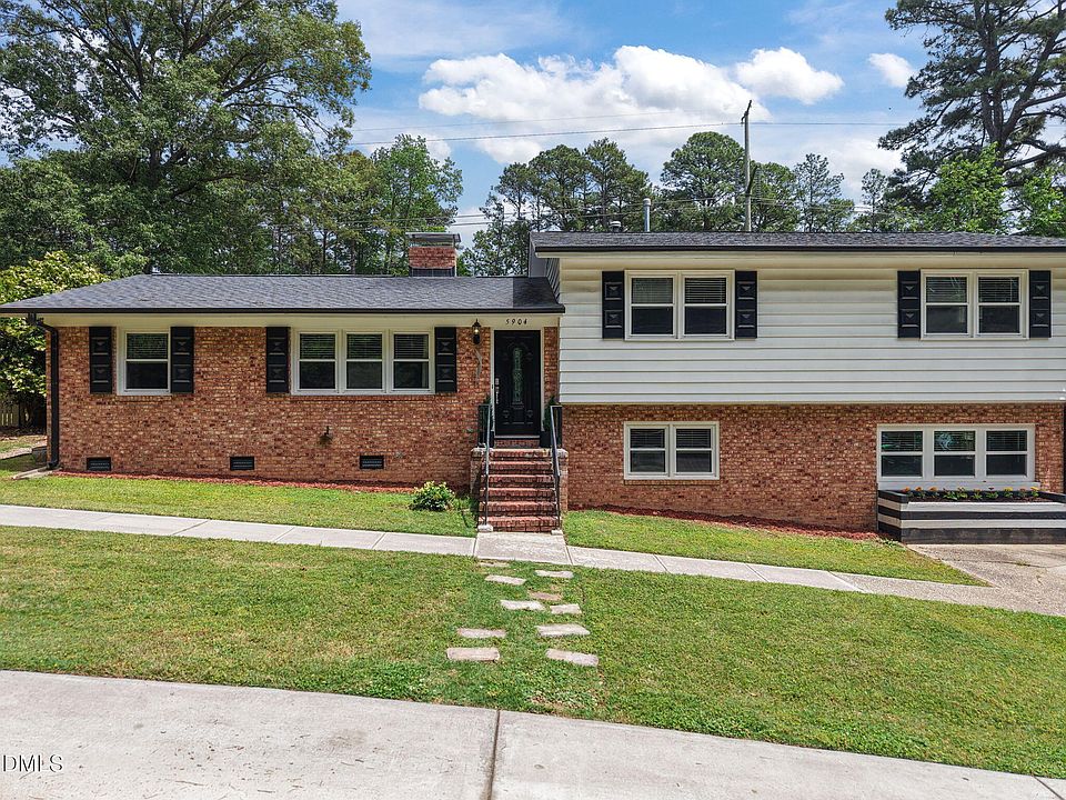 1st image of 5904 Deblyn Ave