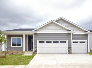 1064 NE 64th Ave, Des Moines, IA 50313