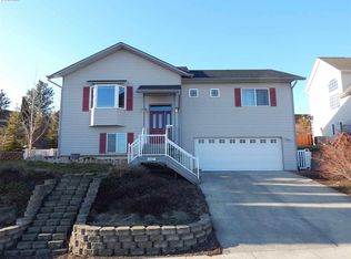 2105 NW Robert St, Pullman, WA 99163
