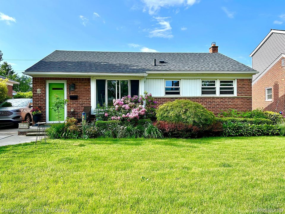 1st image of 211 Jeffrey Ave