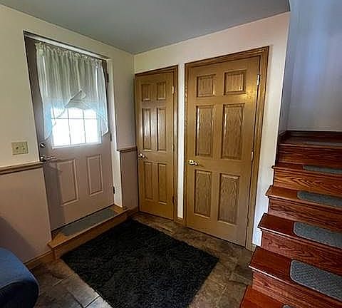 5th image of 214R Tioga St
