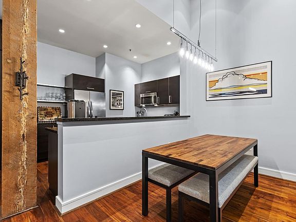 2nd image of 310 Townsend St #2111