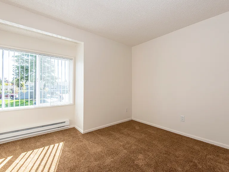 2400 Brookwood — Photo 31