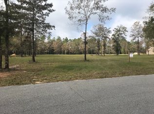 2432 Wallace Lake Rd, Pace, FL 32571