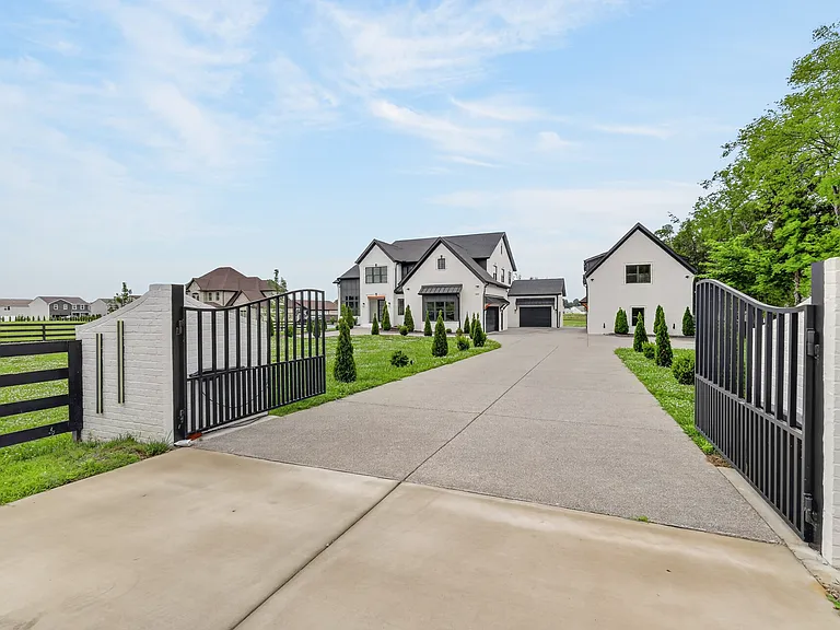 360 Rucker Rd — Photo 73