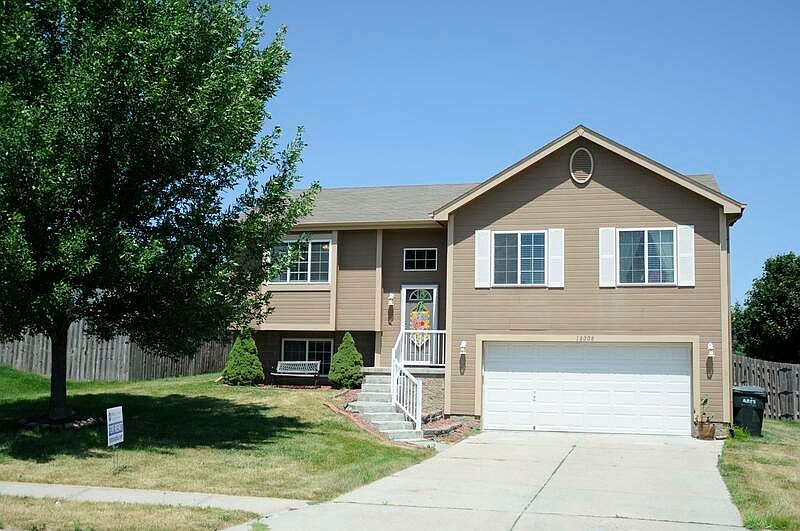1st image of 18008 Sunridge St