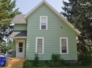 702 N Division St, Appleton, WI 54911