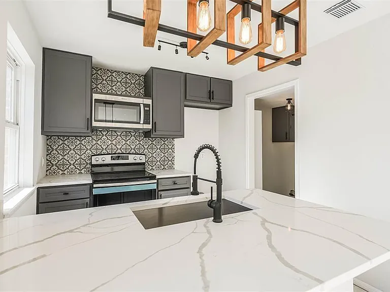 37 San Jacinto Dr — Photo 8