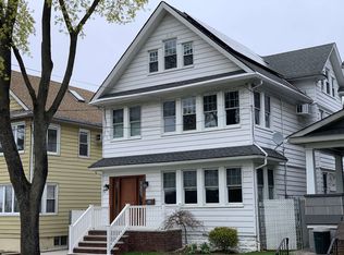 93 Gansevoort Blvd, Staten Island, NY 10314