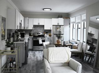 839 W Cornelia Ave APT 2N, Chicago, IL 60657