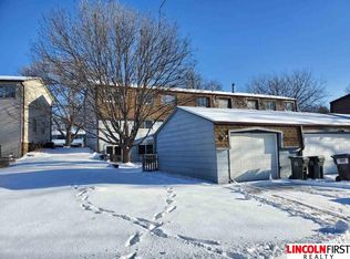 4401 Abbott Rd, Lincoln, NE 68516