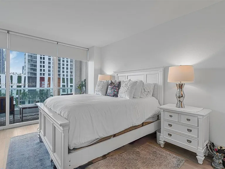 500 NE 29th St #706 — Photo 17