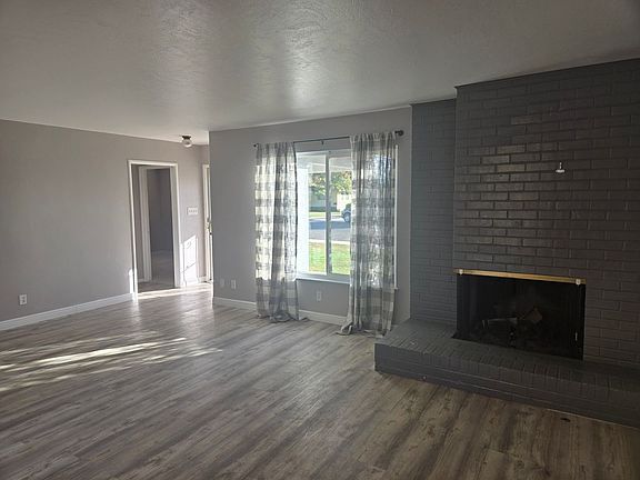 2nd image of 2227 S Terrace St