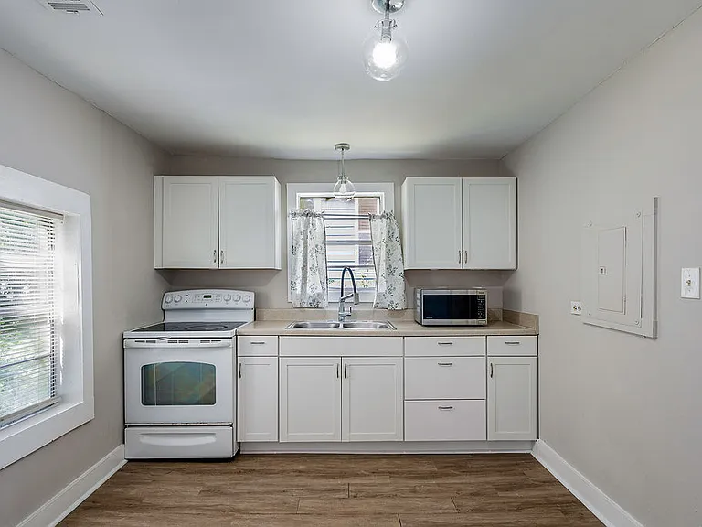 184 Dahlia Ave NW — Photo 17