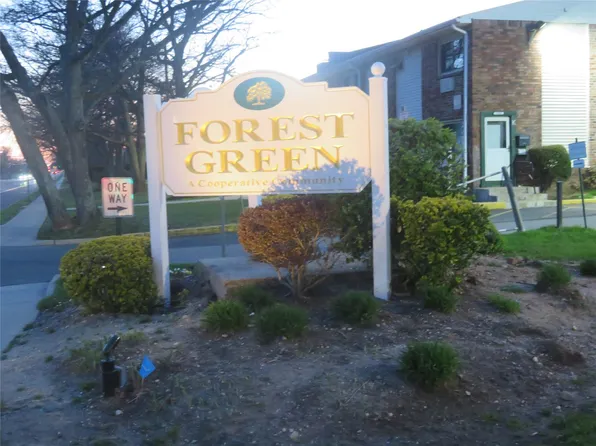 2453A Union Boulevard #21A, Islip, NY 11751