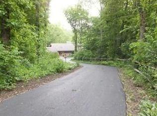 8036 Bond Dr, Roscoe, IL