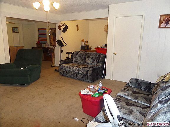 5th image of 406 E Kelly Ct
