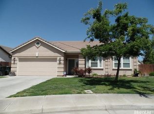 935 Opal Ct, Livingston, CA 95334