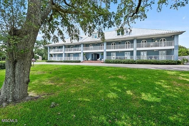 1st image of 1282 Beach Blvd