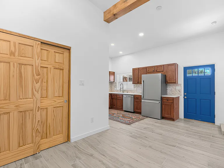 1709 Espinacitas St — Photo 3